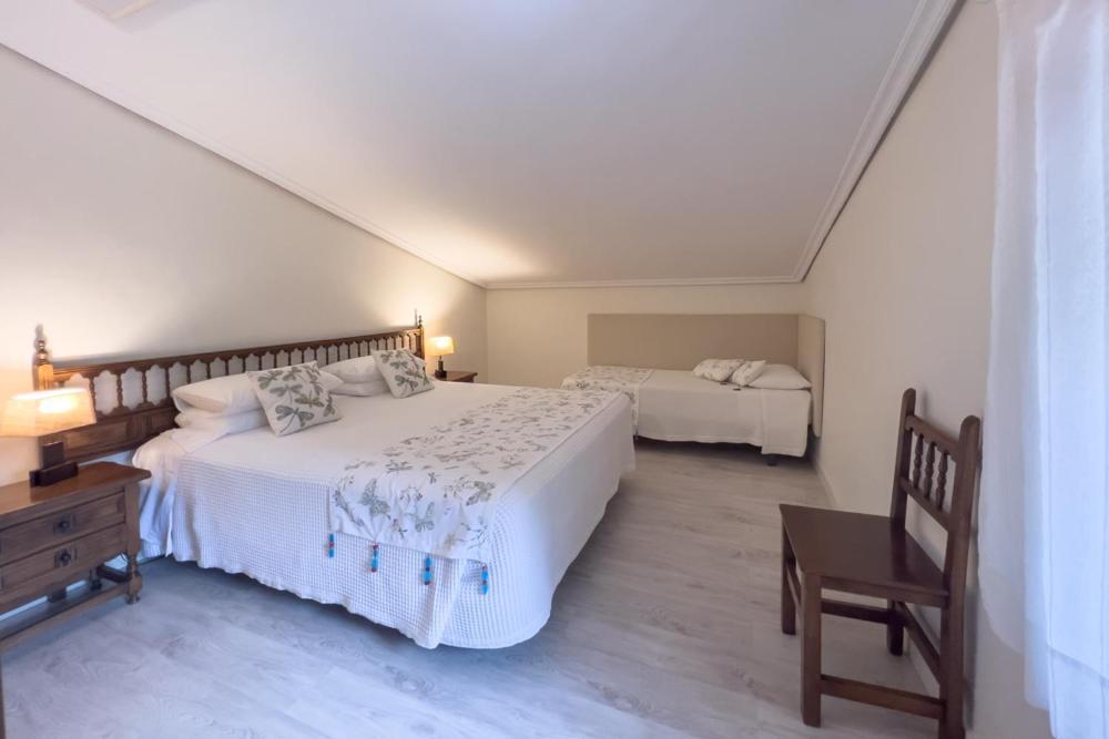 Apartamentos Santa Lucia Cabezón de la Sal Extérieur photo