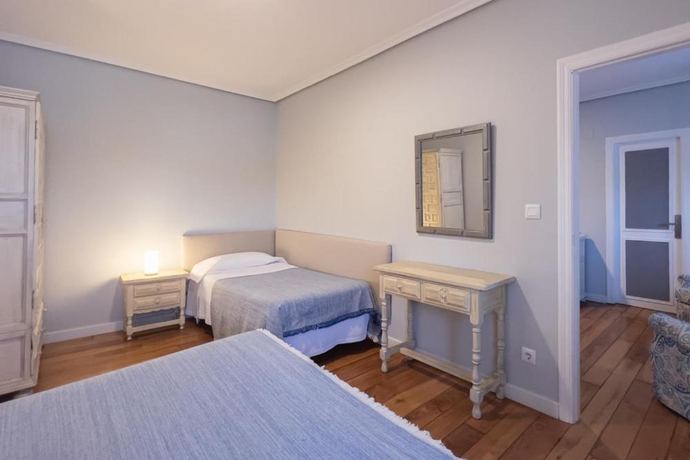 Apartamentos Santa Lucia Cabezón de la Sal Extérieur photo